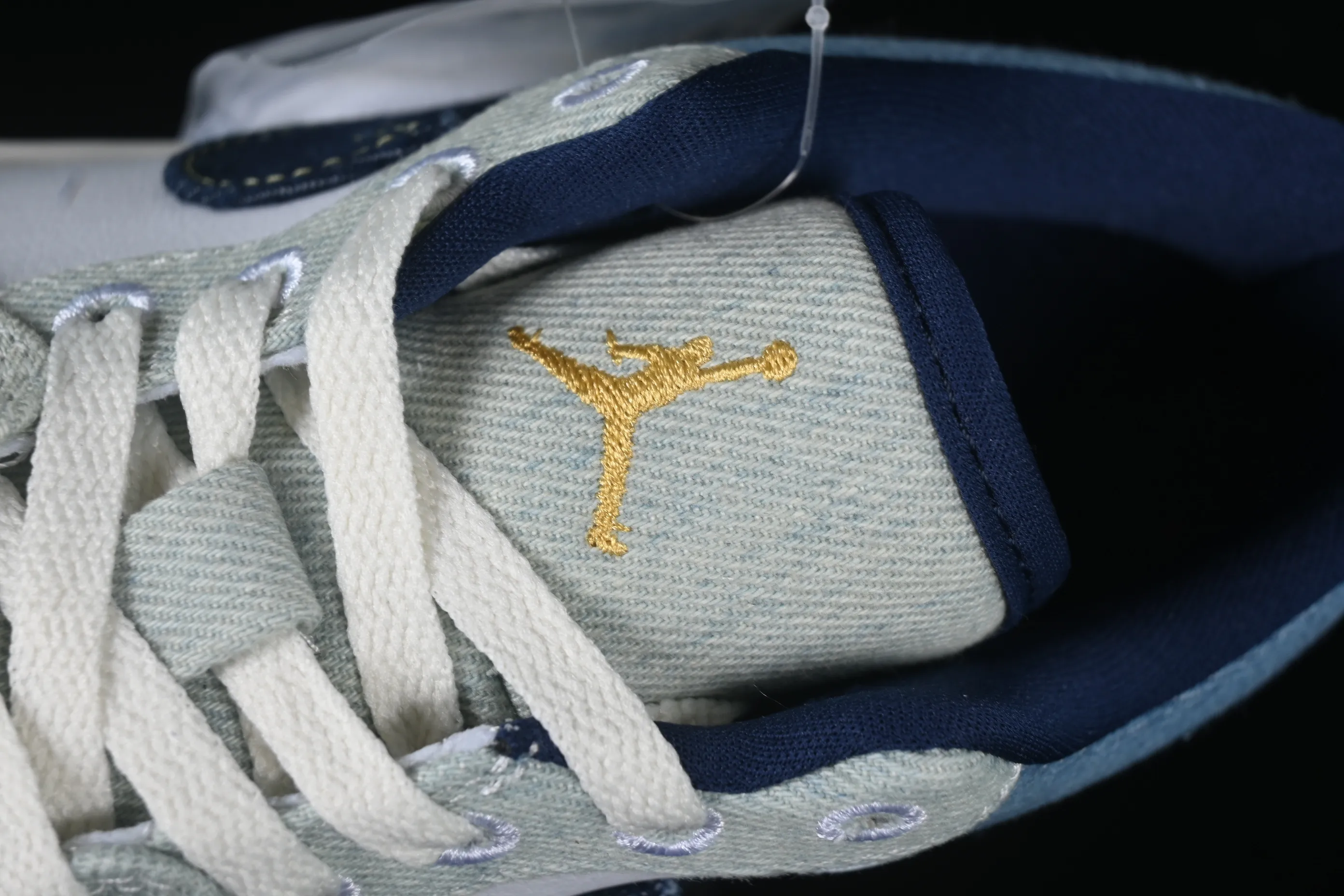All categories Air Jordan Jordan series basketball shoes Air Jordan 1 Low Air Jordan 1 Low "Canadian Tuxedo" AJ1 Joe 1 cowboy trend low-top basketball shoes IH0648-141